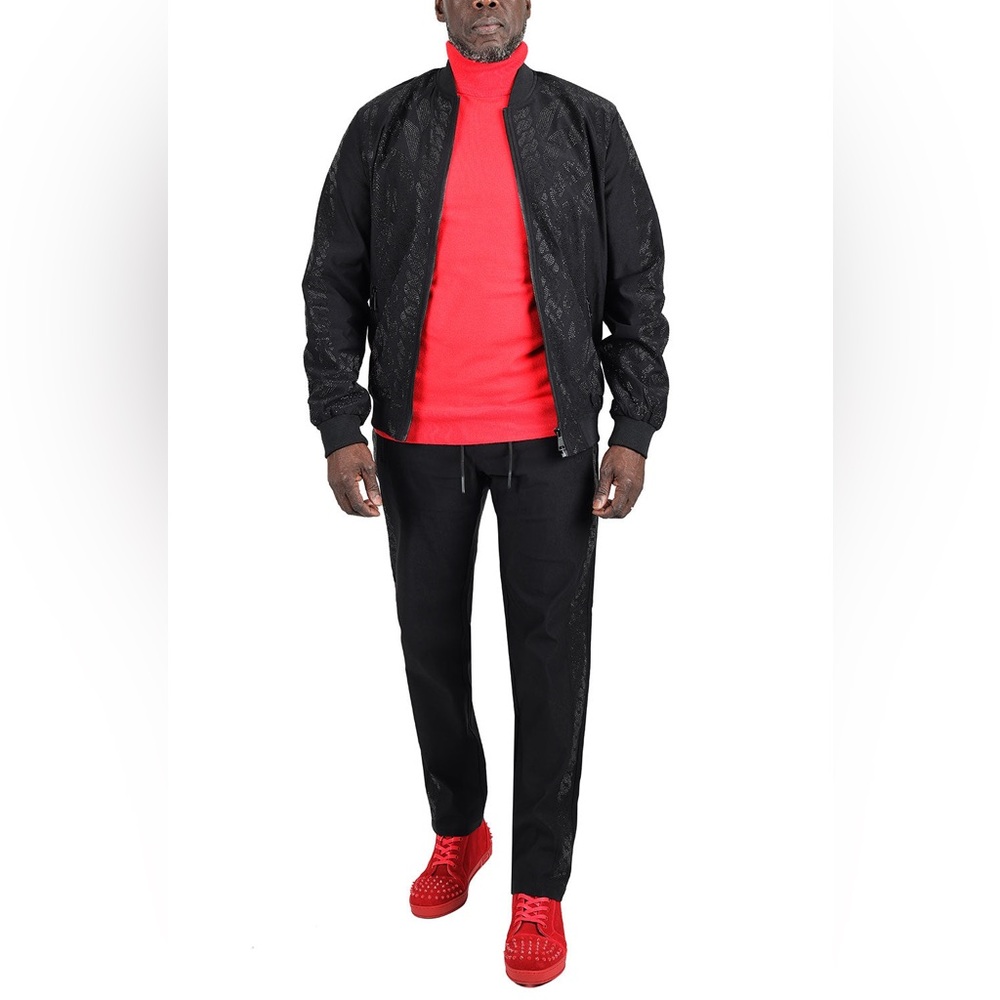 Chain Reaction Jogger Set